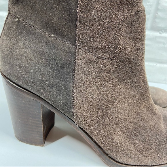 LATIGO Brown Suede Block Heel Pull On Bootie - Picture 8 of 8